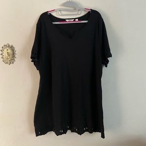 Liz Claiborne black top
